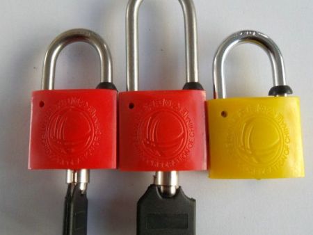 红色塑钢表箱锁|塑钢电力表箱锁|国网塑钢挂锁|通开塑钢挂锁
